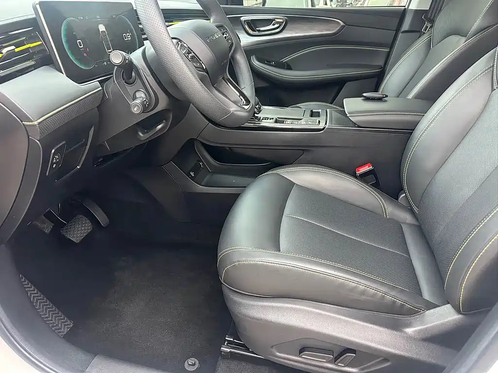 Roewe RX5 2023 PLUS 330TGI AT Smart