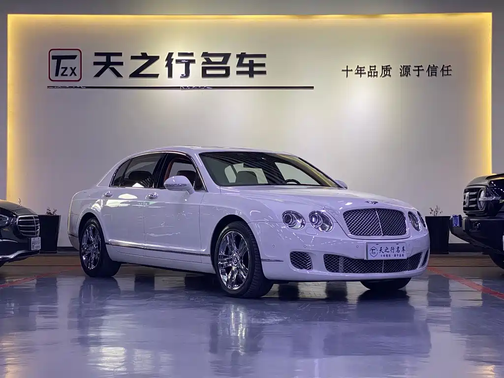 Bentley Flying Spur 2010 6.0T мест