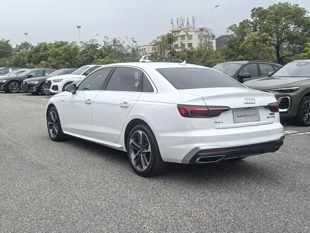 Audi A4L 2020 40 TFSI Fashion
