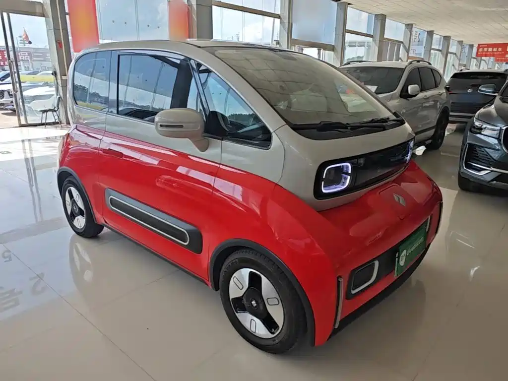 Baojun KiWi EV — миниатюра 4
