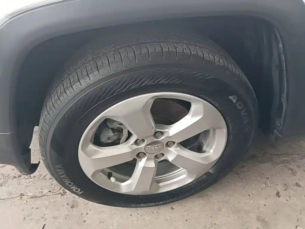 Jeep Compass — миниатюра 23