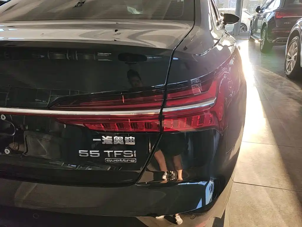 Audi A6L — миниатюра 8