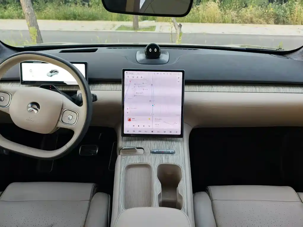 NIO ET5 — миниатюра 9