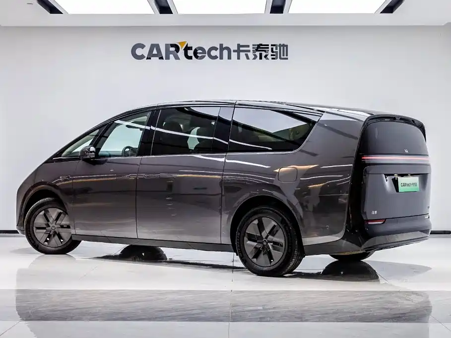 Li Auto Li MEGA — миниатюра 36
