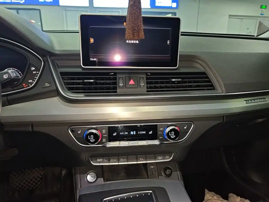 Audi Q5L — миниатюра 20