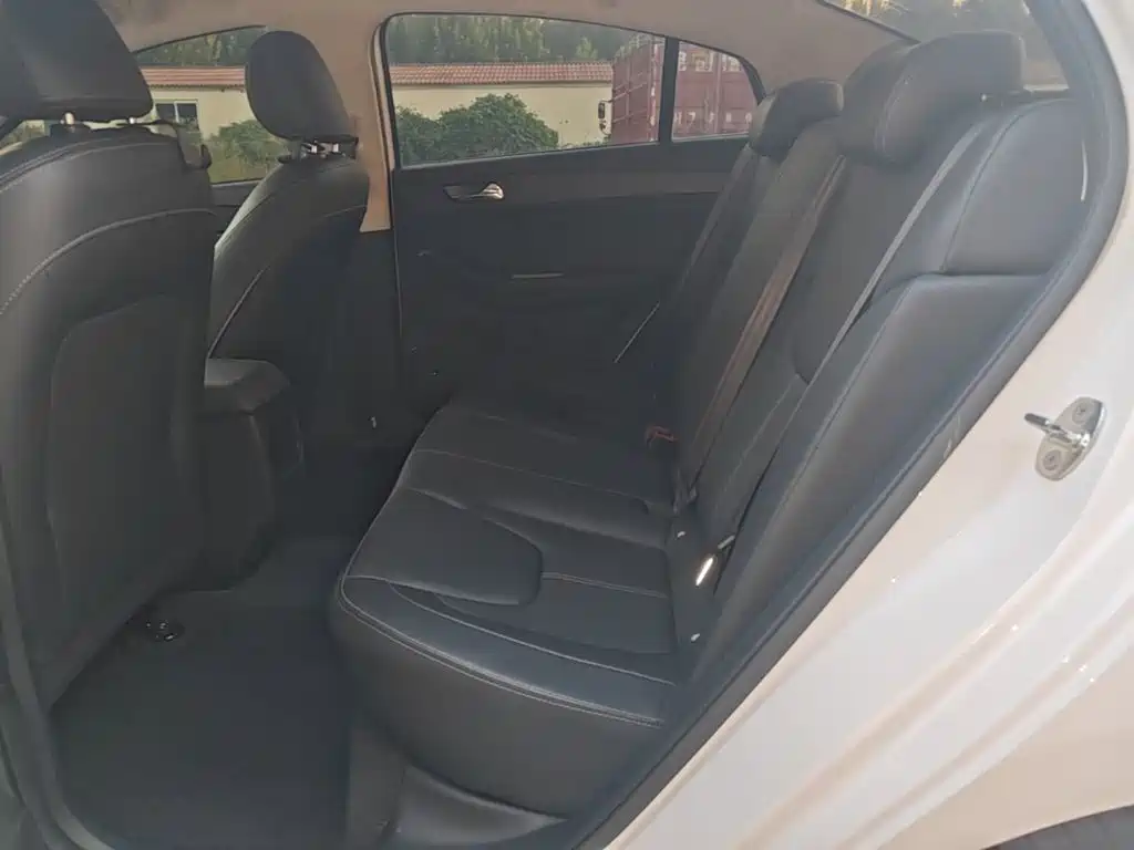 Chery Arrizo 5 — миниатюра 17