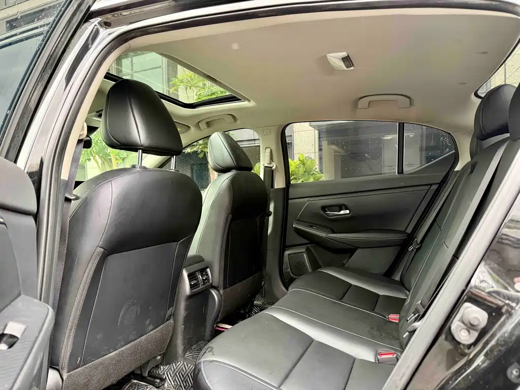 Nissan Sylphy — миниатюра 8