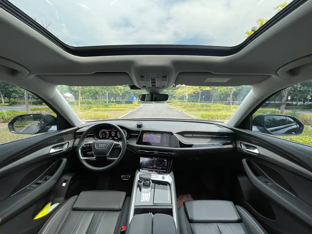 Audi Q6 — миниатюра 6