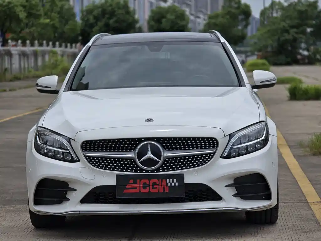 Mercedes-Benz C-Class (Import) — миниатюра 2