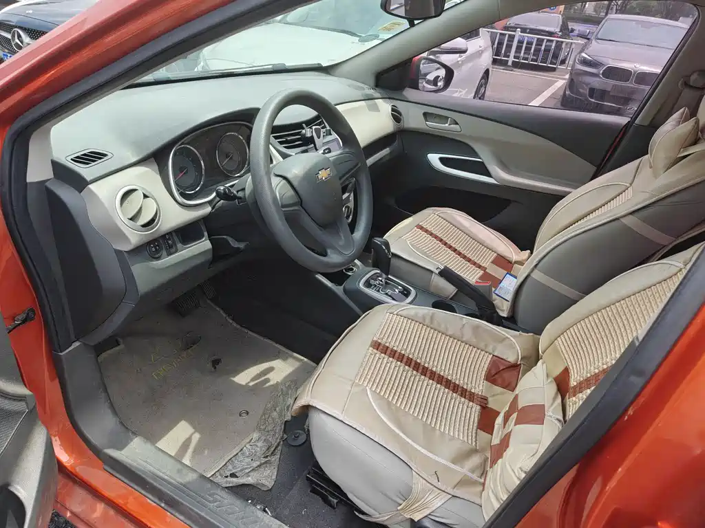 Chevrolet Sail 2015 3 1.3L AMT