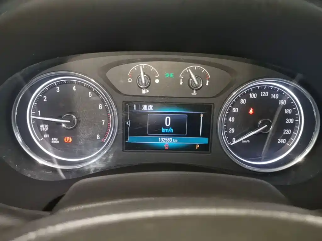 Buick LaCrosse — миниатюра 12