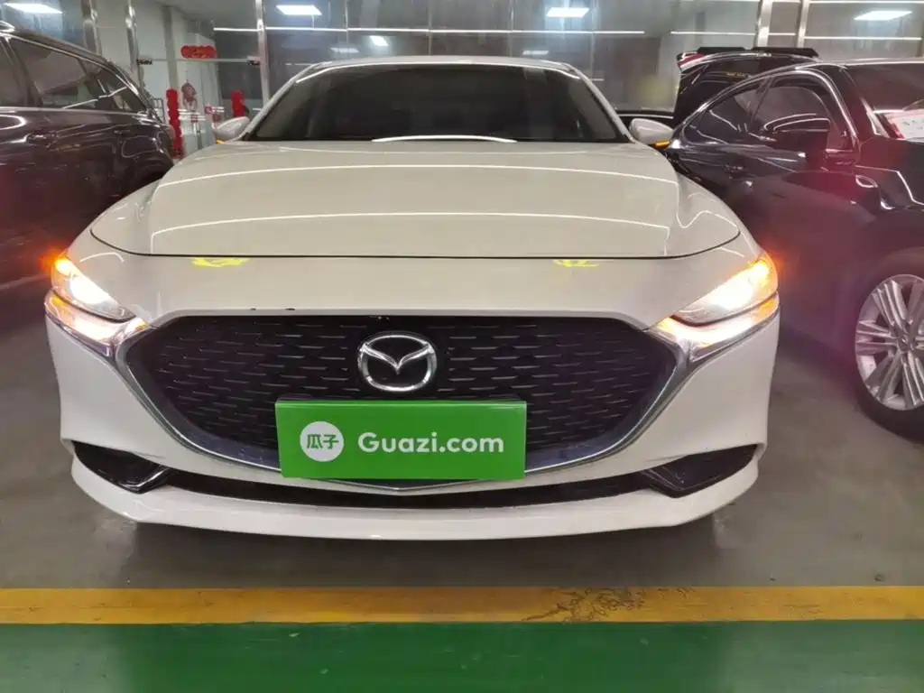 Mazda 3 Axela — миниатюра 3