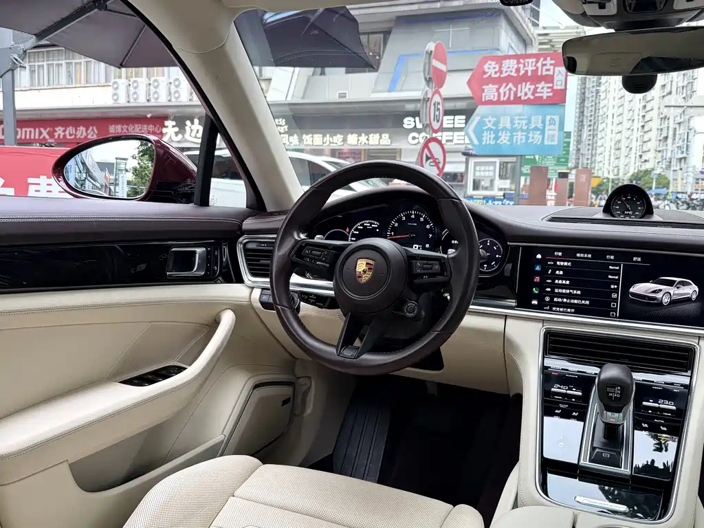 Porsche Panamera — миниатюра 10