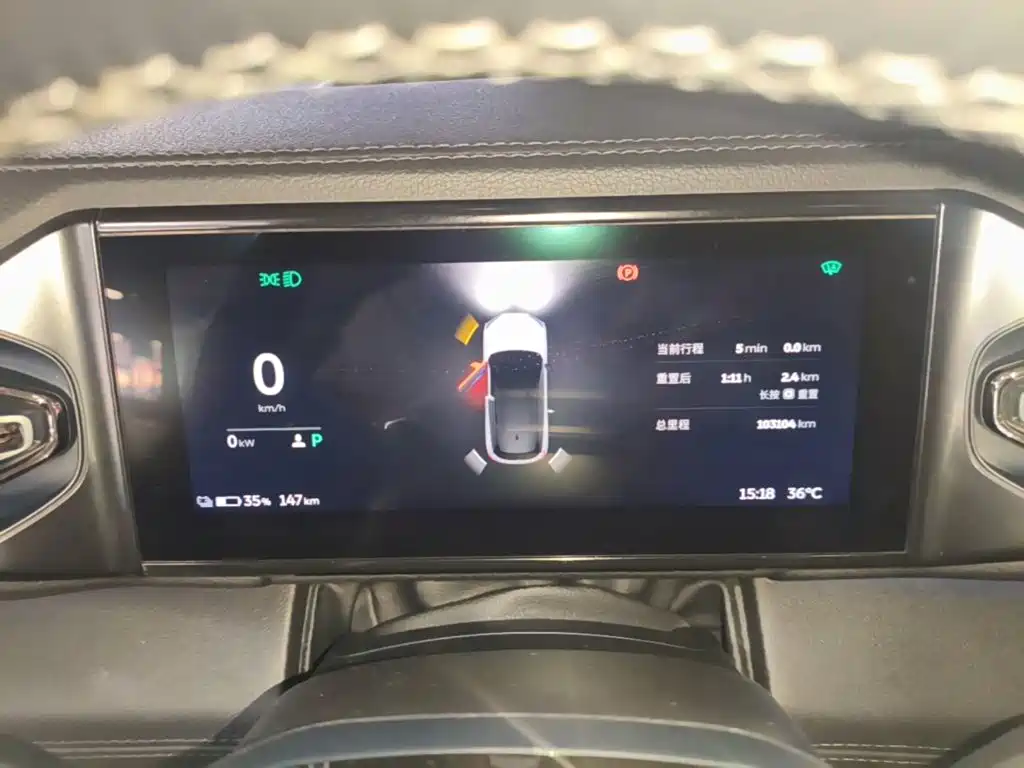 NIO ES6 — миниатюра 12