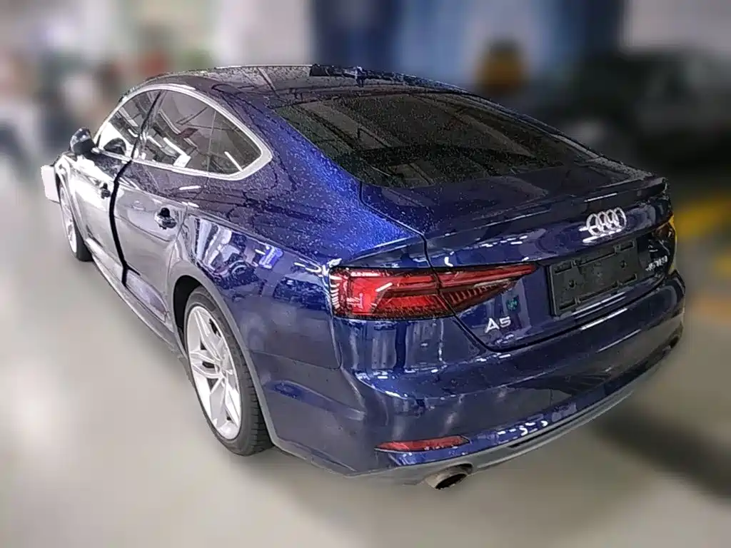 Audi A5 (Import) — миниатюра 9