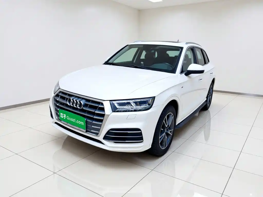 Audi Q5L — миниатюра 2