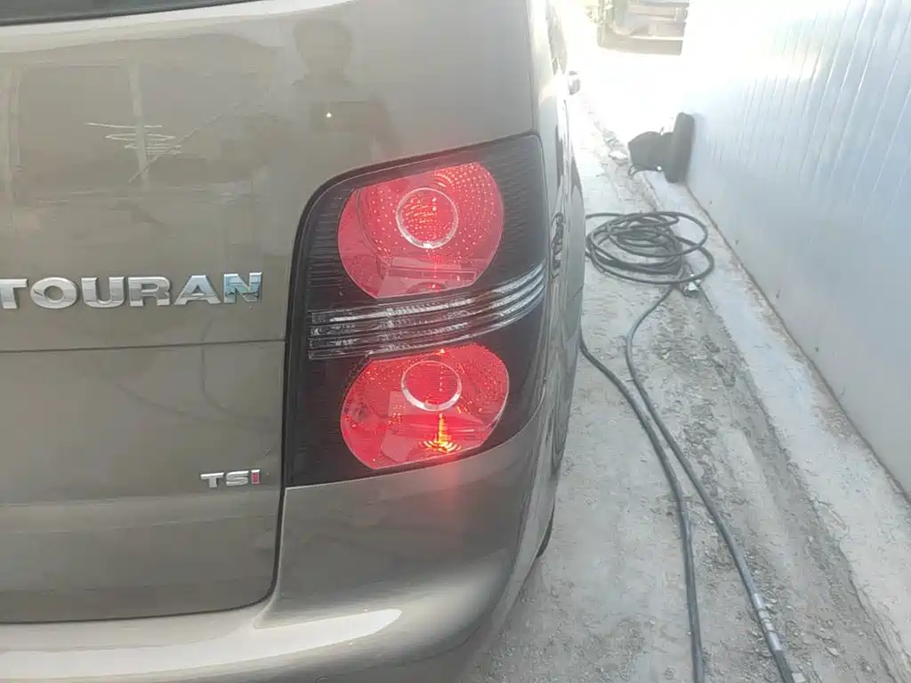 Volkswagen Touran — миниатюра 8