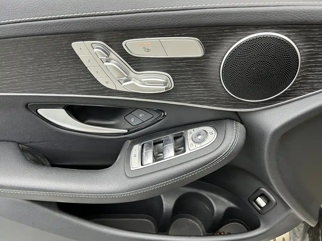 Mercedes-Benz GLC Coupe — миниатюра 17
