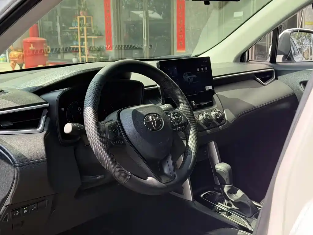 TOYOTA COROLLA SHARP AMPLIFIER