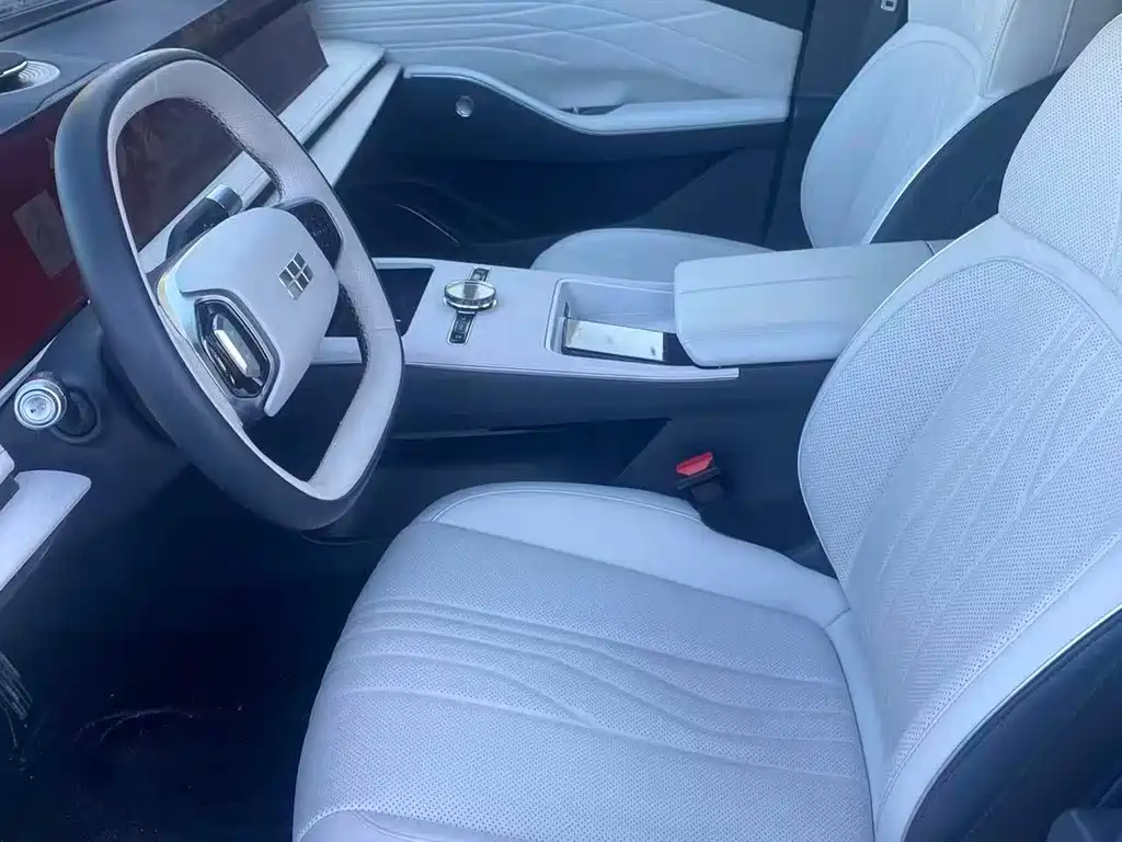 GEELY GALAXY GALAXY E8