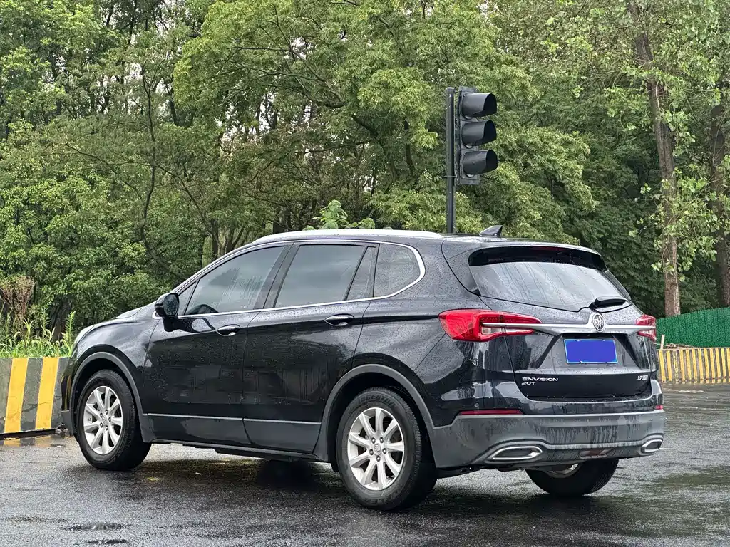 Buick Envision Plus — миниатюра 5