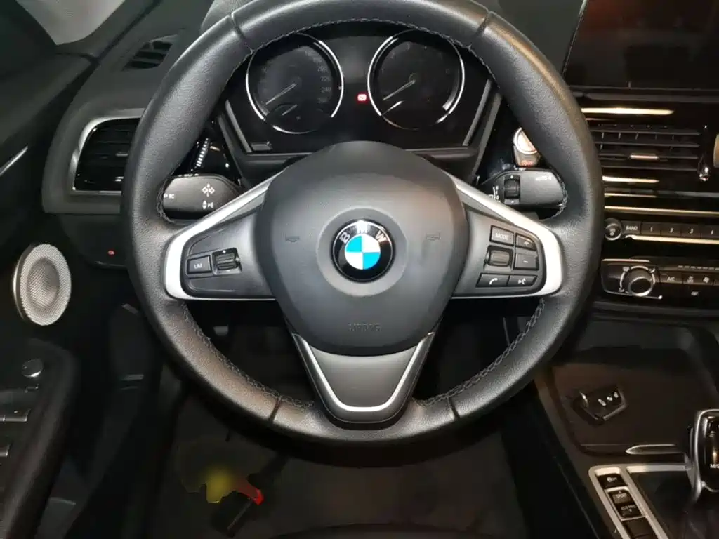 BMW 1 Series — миниатюра 11