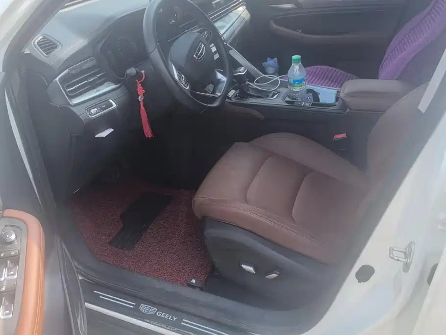 Geely Vision X6 — миниатюра 9