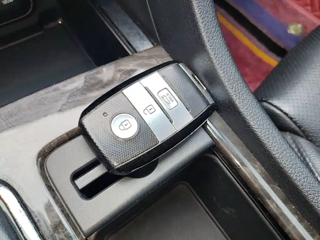 Kia K5 — миниатюра 9