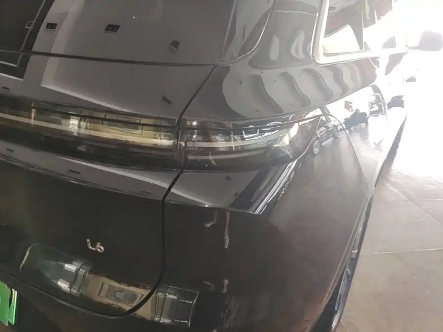 Li Auto (Lixiang) L6 2024 thumb 8