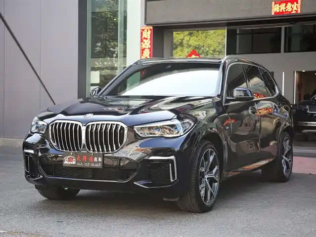 BMW X5 2023