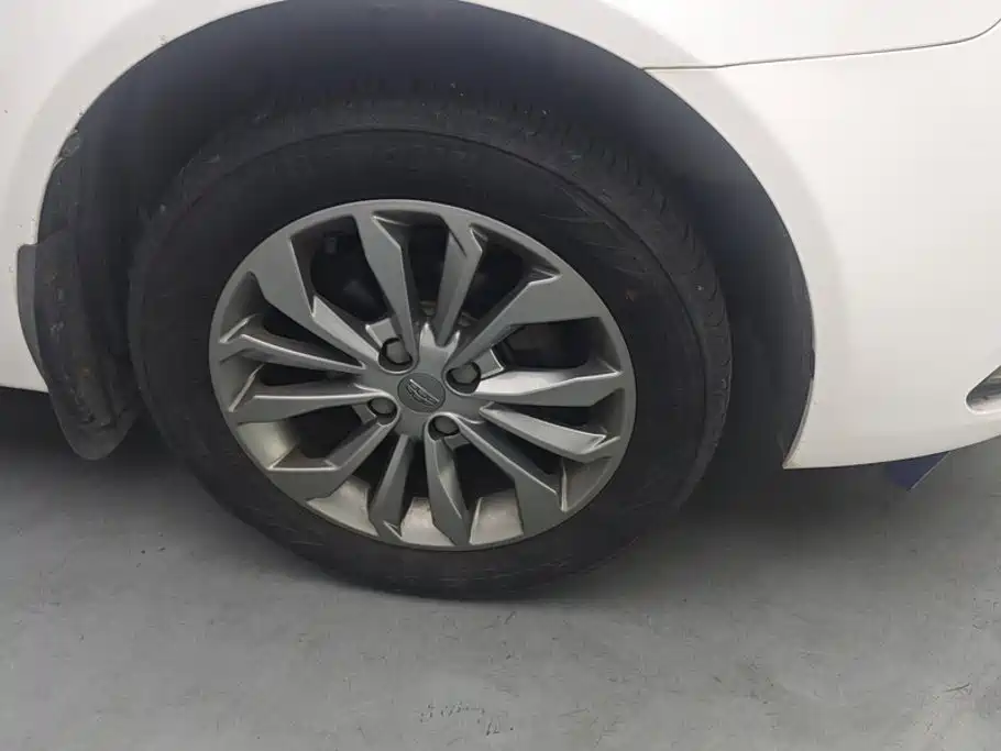 Geely Vision — миниатюра 6