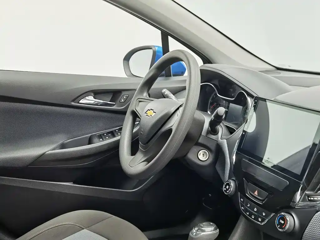 Chevrolet Cruze — миниатюра 22