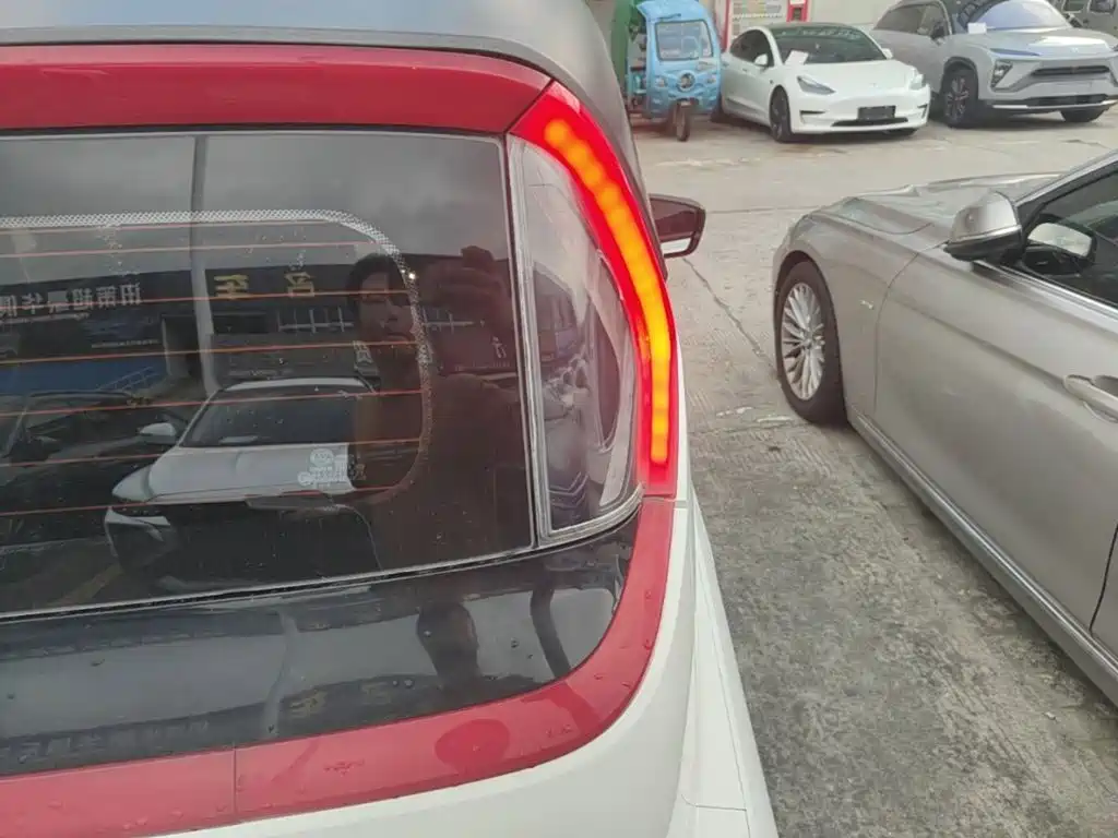 Baojun E200 — миниатюра 8
