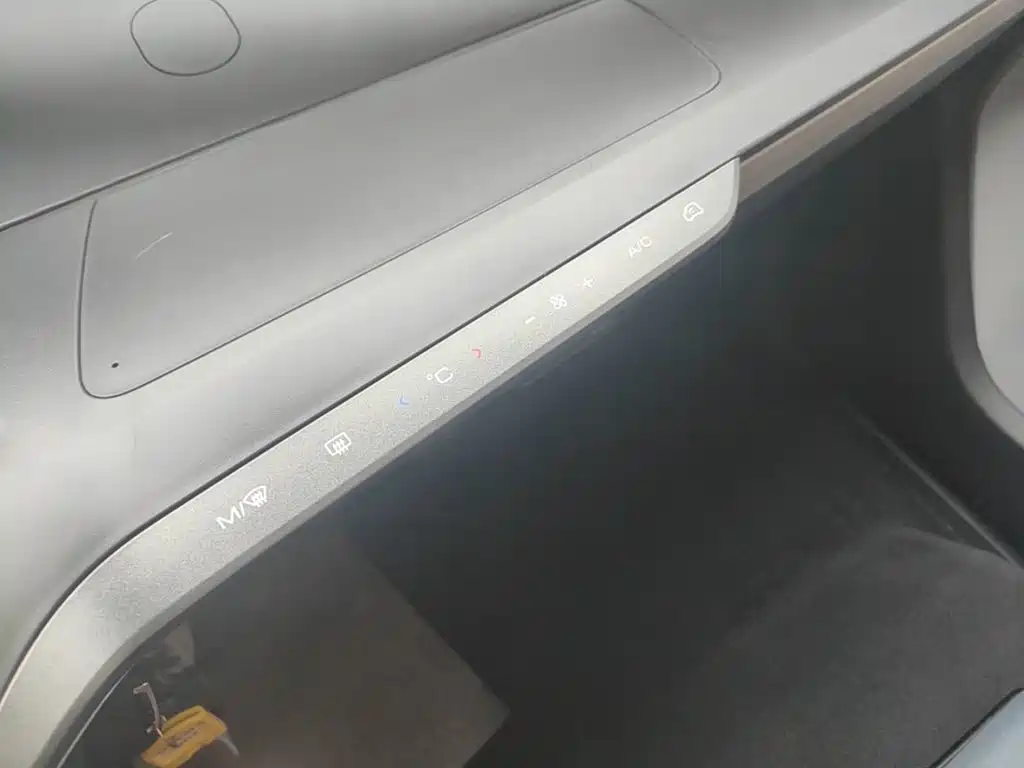 Baojun E200 — миниатюра 13
