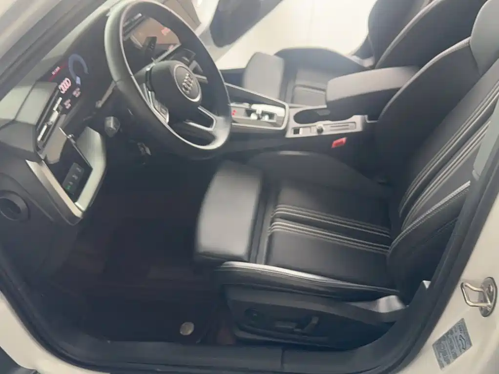 Audi A3 2024 A3L Limousine 35 TFSI Fashion Sport
