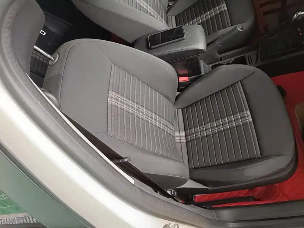 Volkswagen Lavida — миниатюра 25