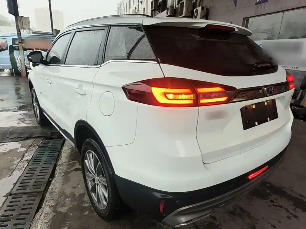 Geely Boyue — миниатюра 5