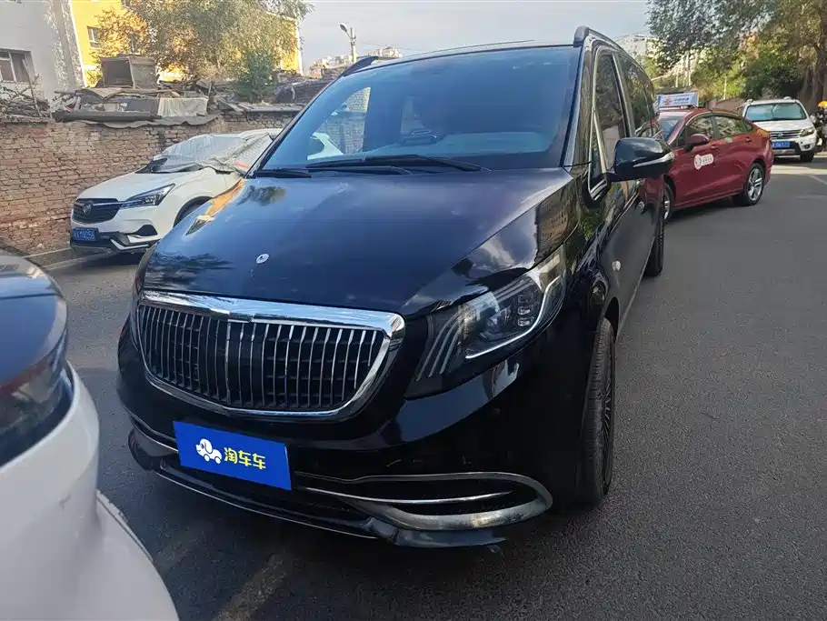 Mercedes-Benz Vito 2021 2.0T Elite 7 мест