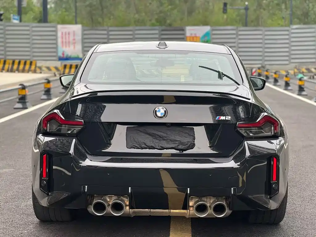 BMW M2 — миниатюра 8