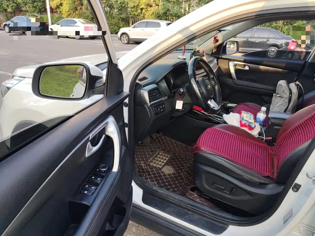 Kia Sportage — миниатюра 12