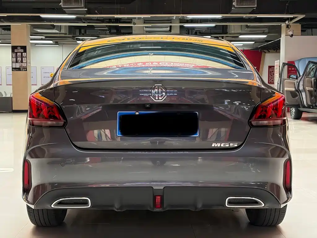 MG MG5 — миниатюра 8