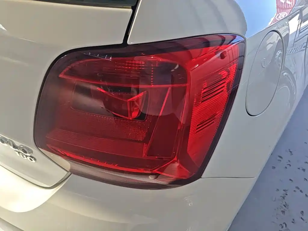 Volkswagen Polo — миниатюра 8