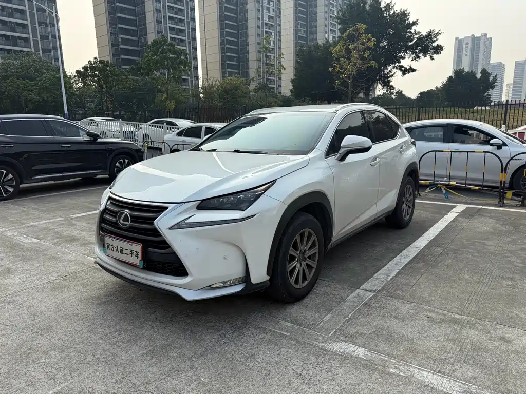 Lexus NX 2015