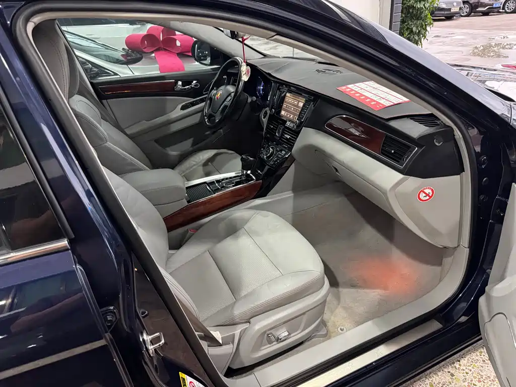 Hongqi Hongqi H7 — миниатюра 24