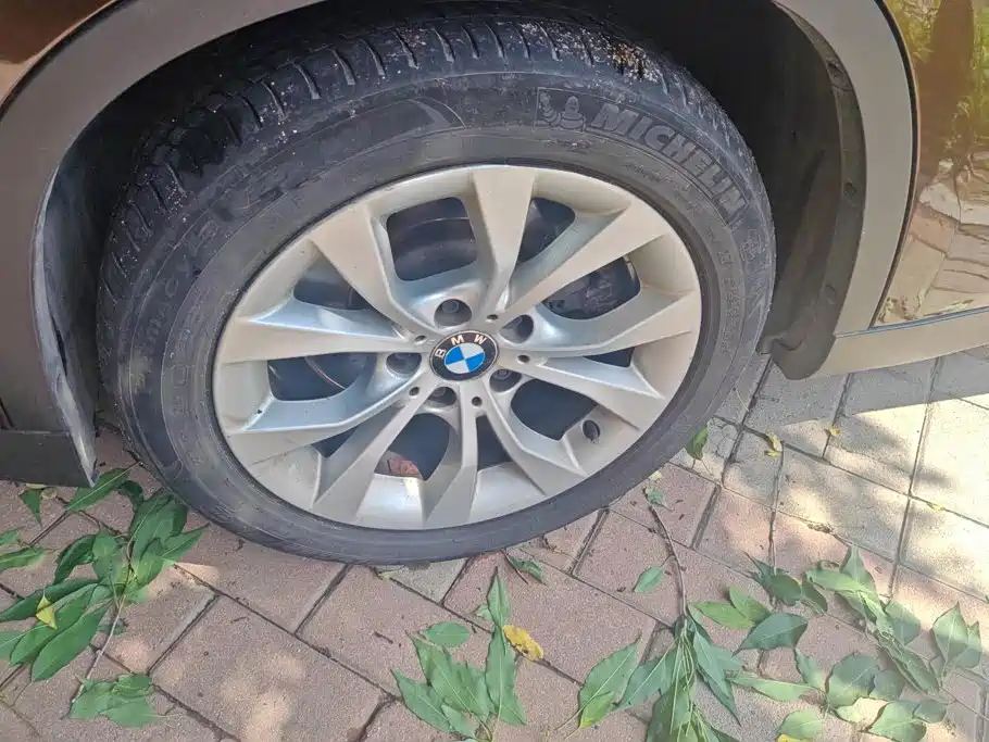 BMW X1 2010 xDrive25i