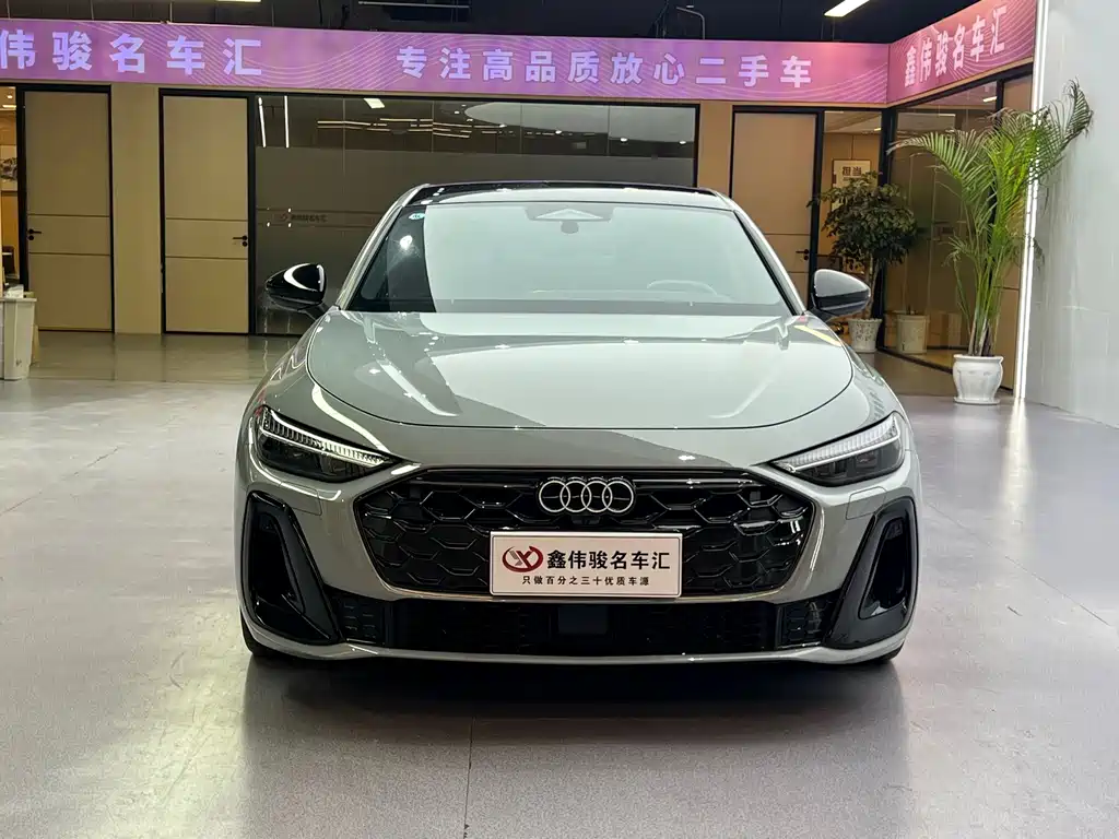 Audi Audi A5L — миниатюра 3