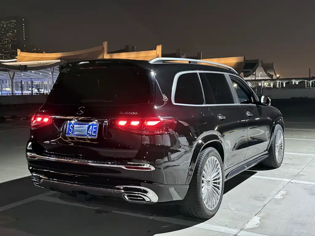 Mercedes-Benz GLS — миниатюра 11