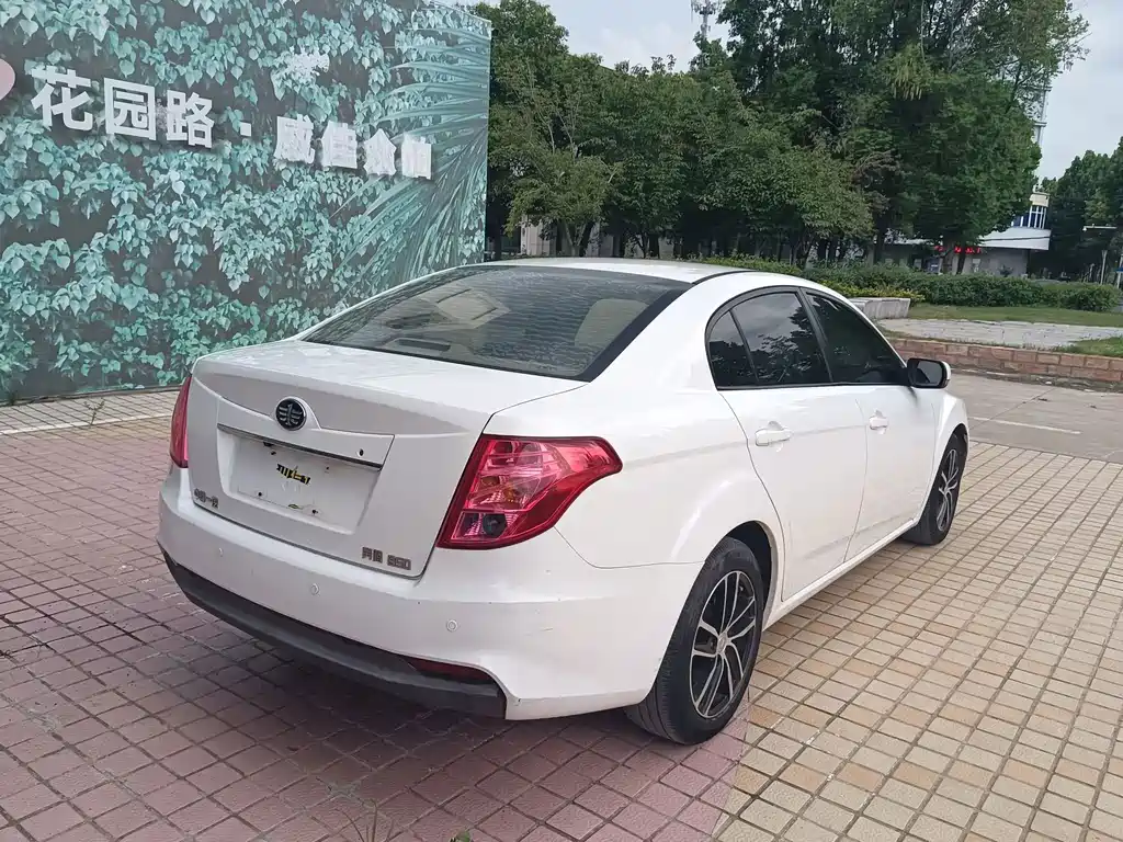 Bestune B50 — миниатюра 14