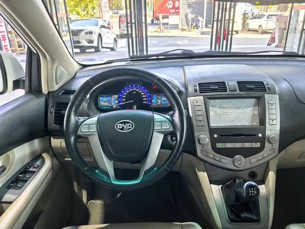 BYD S6 — миниатюра 12