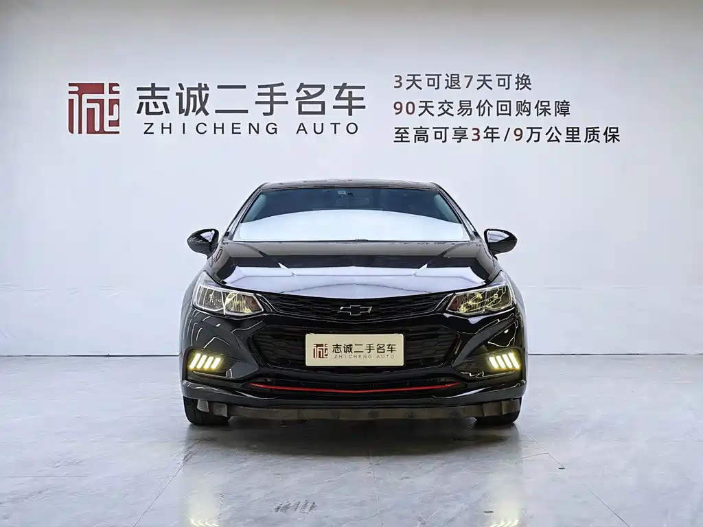 Chevrolet Cruze - фото 4